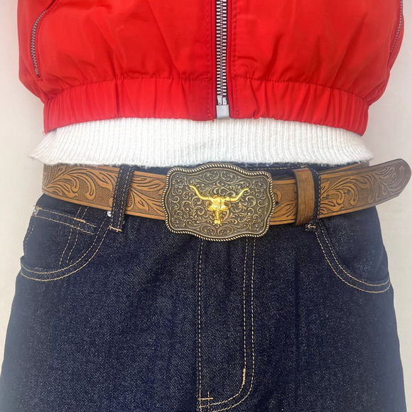 Unique Vintage Other - vintage style brown american western design belt